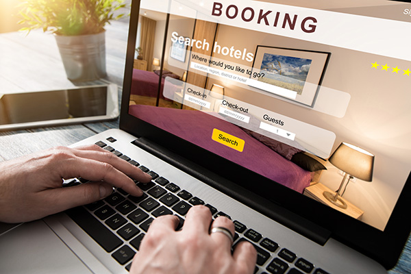 מתקפת דיוג מתוחכמת על מלונות ולקוחות Booking.com